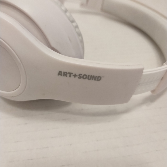 Art + sound white padded adjustable headphones one size fits most - Picture 4 of 7